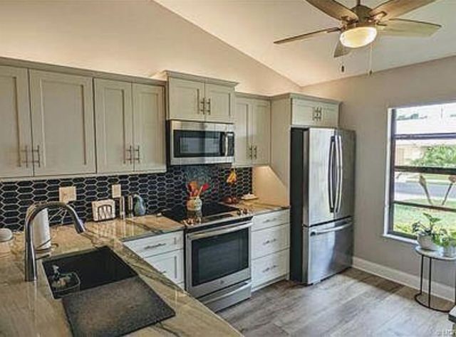 7716 SE Sugar Sand Circle, Hobe Sound, FL 33455