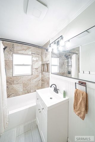 3 S 55 W, Blackfoot, ID 83221