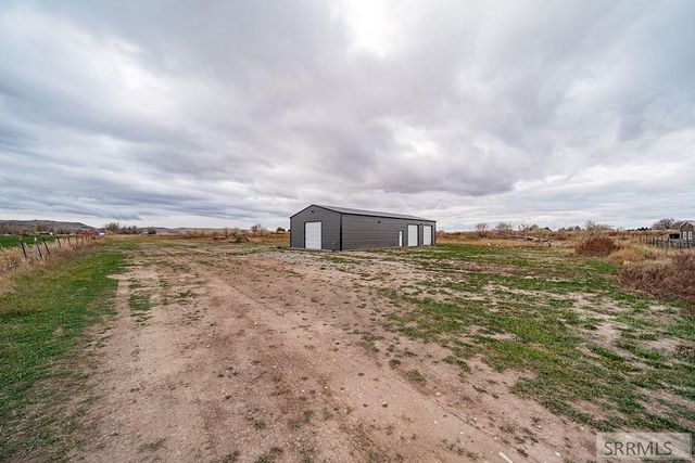 3 S 55 W, Blackfoot, ID 83221