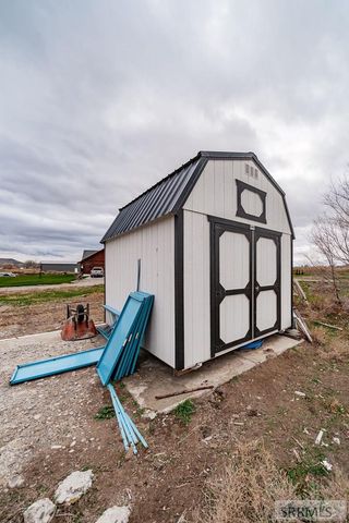 3 S 55 W, Blackfoot, ID 83221