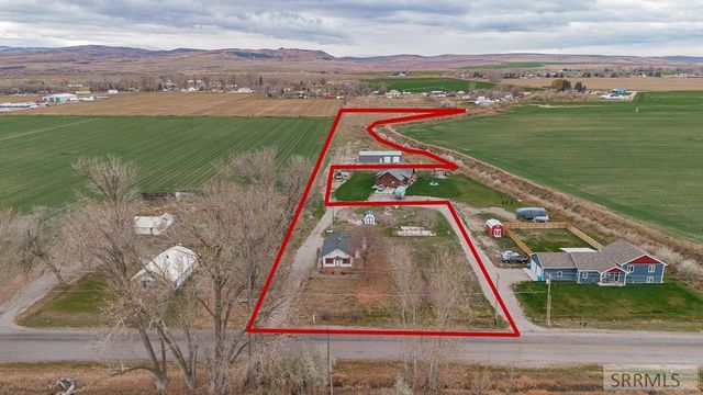 3 S 55 W, Blackfoot, ID 83221