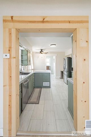 3 S 55 W, Blackfoot, ID 83221