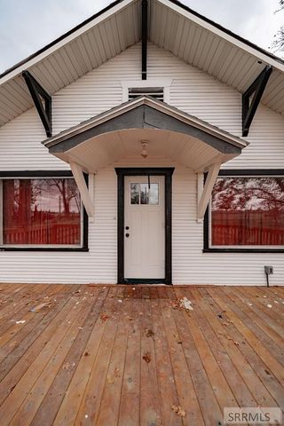 3 S 55 W, Blackfoot, ID 83221