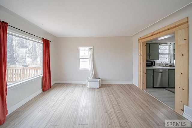 3 S 55 W, Blackfoot, ID 83221