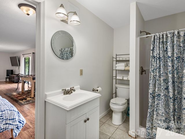 1541 Utah Mountain Road, Waynesville, NC 28785