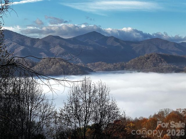 1541 Utah Mountain Road, Waynesville, NC 28785