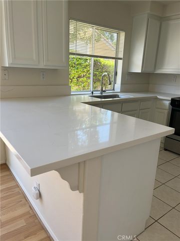 5 PARTHENIA, Irvine, CA 92606