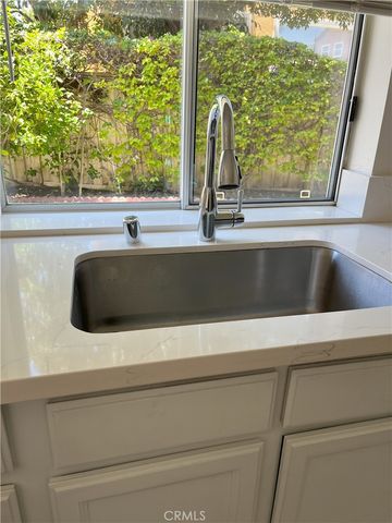 5 PARTHENIA, Irvine, CA 92606