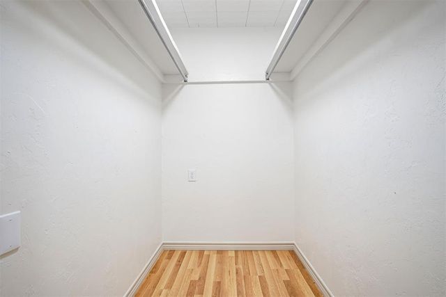 1410 W Warner Avenue, Guthrie, OK 73044