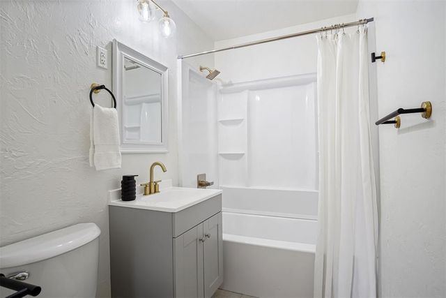 1410 W Warner Avenue, Guthrie, OK 73044