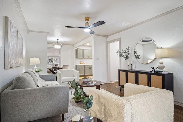 1410 W Warner Avenue, Guthrie, OK 73044