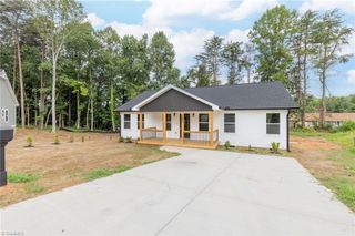 3882 Ruskin Court, Winston-salem, NC 27105