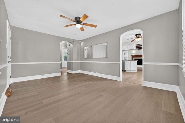 28 W COUNTY LINE RD, Hatboro, PA 19040