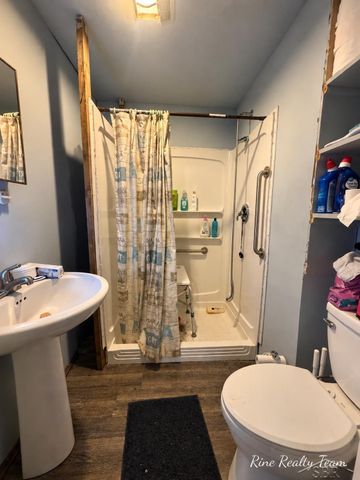 2421 Collingwood Avenue, Saginaw, MI 48601