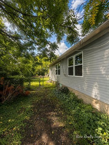 2421 Collingwood Avenue, Saginaw, MI 48601