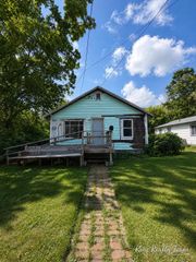 2421 Collingwood Avenue, Saginaw, MI 48601