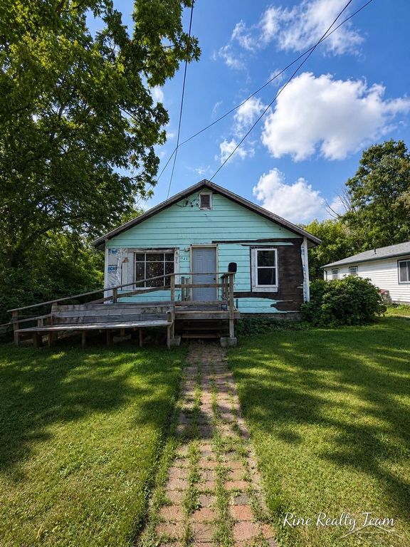2421 Collingwood Avenue, Saginaw, MI 48601