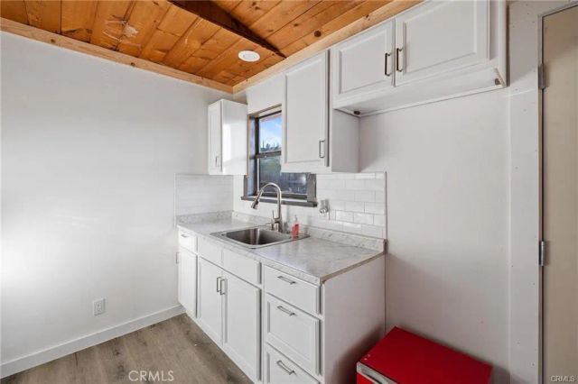 46417 Kings Canyon Road, Lancaster, CA 93536