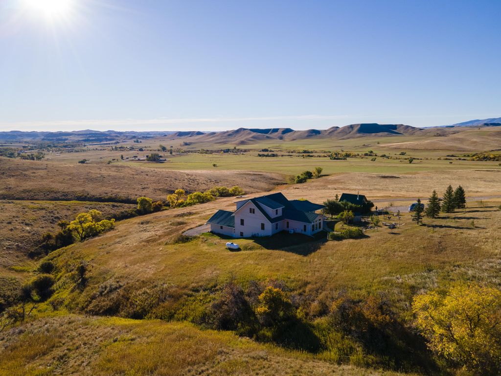 14 Warbonnet Drive, Banner, WY 82832 photo 2