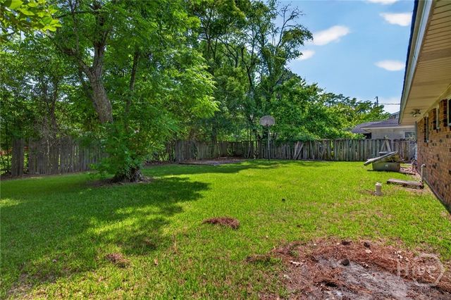 1621 Cloverdale Drive, Savannah, GA 31415
