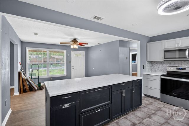 1621 Cloverdale Drive, Savannah, GA 31415