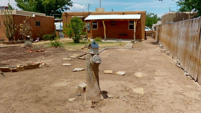 1014 San Clemente Avenue NW, Albuquerque, NM 87107