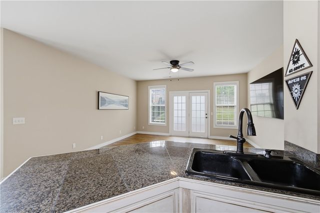 4200 Seminole Drive, Rogers, AR 72758