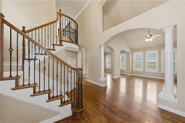 4200 Seminole Drive, Rogers, AR 72758