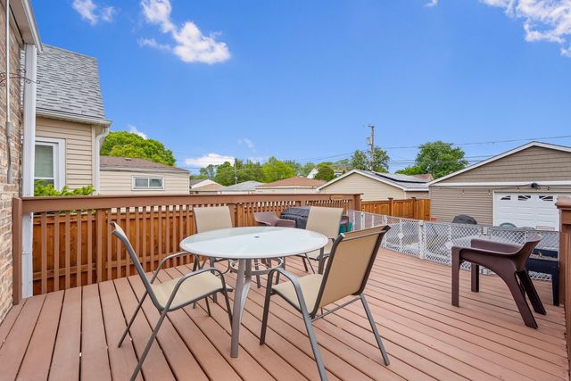 6217 S Mason Avenue, Chicago, IL 60638