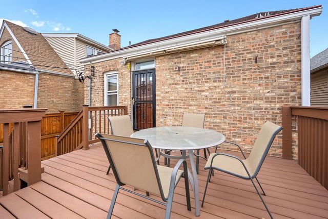 6217 S Mason Avenue, Chicago, IL 60638