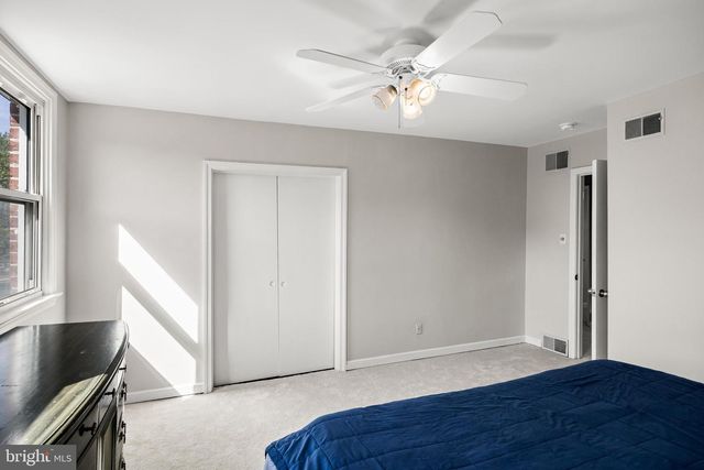 454 WOODLAWN TER, Collingswood, NJ 08108