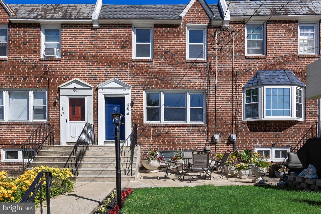 454 WOODLAWN TER, Collingswood, NJ 08108