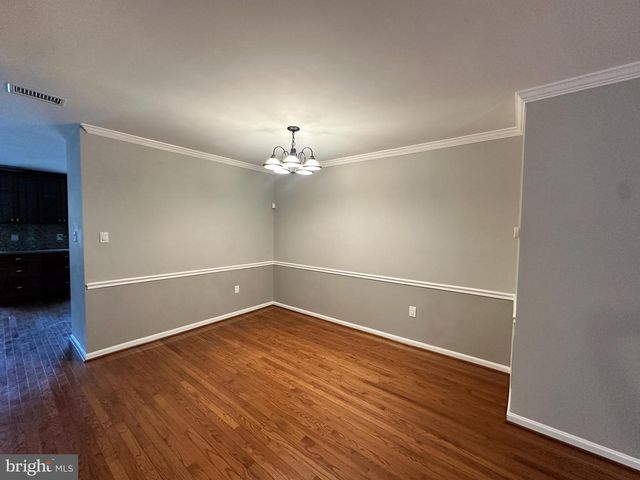 6025 CROCUS CT, Alexandria, VA 22310