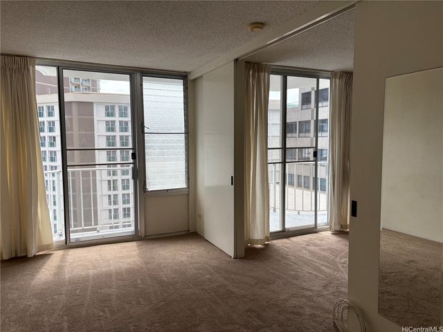 1617 Kapiolani Boulevard 1407, Honolulu, HI 96814