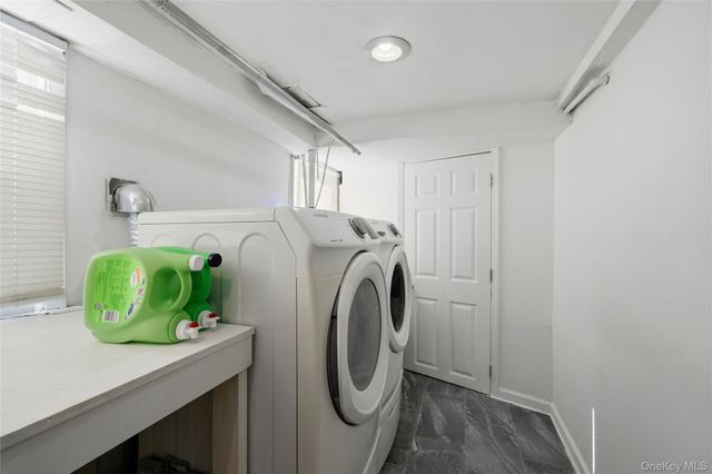 70 Forest Road, Valley Stream, NY 11581