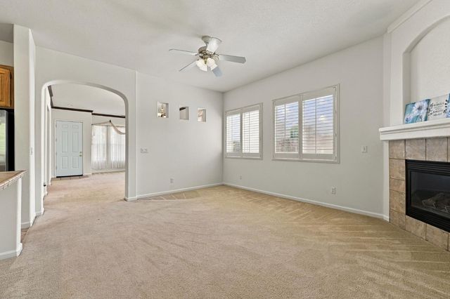 1697 San Antonio Ln, Roseville, CA 95747