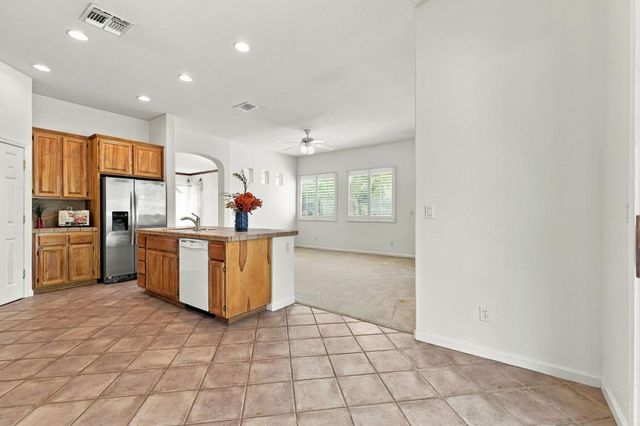 1697 San Antonio Ln, Roseville, CA 95747
