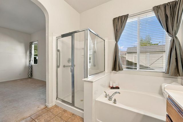 1697 San Antonio Ln, Roseville, CA 95747
