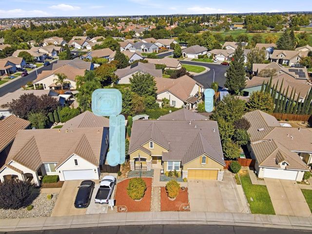 1697 San Antonio Ln, Roseville, CA 95747