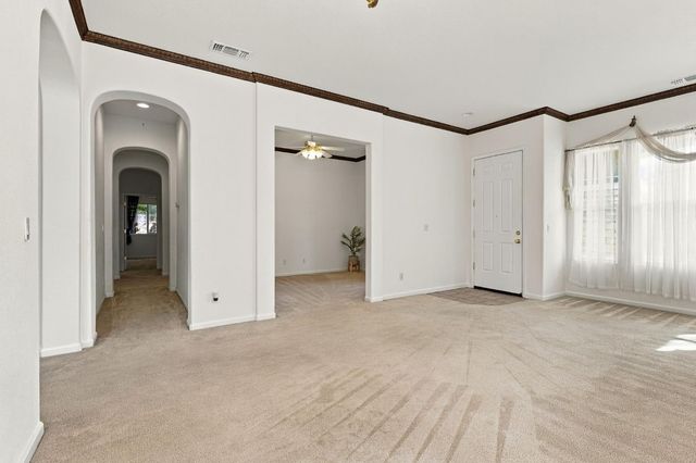 1697 San Antonio Ln, Roseville, CA 95747