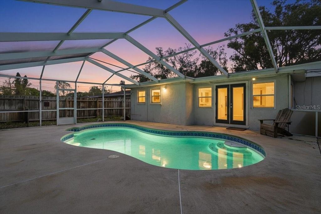 5897 5TH STREET S, St Petersburg, FL 33705