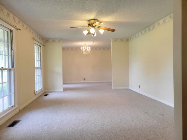 110 Meadowlake Ct, Hendersonville, TN 37075