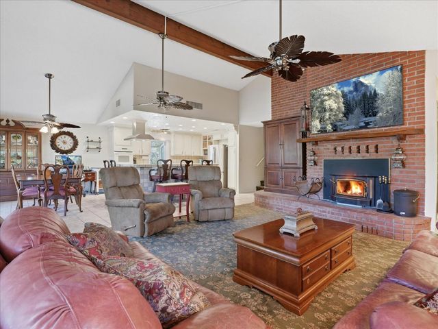 37516 Road 274, Bass Lake, CA 93604