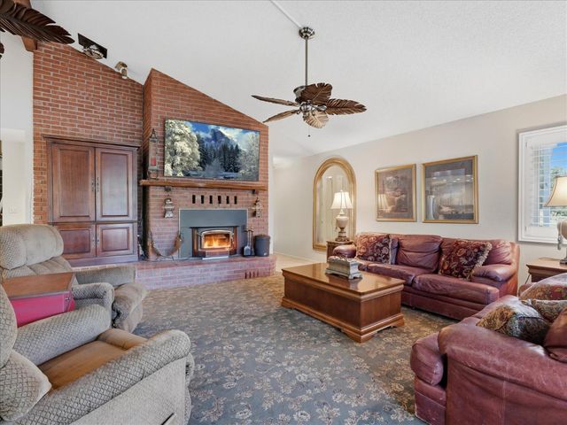 37516 Road 274, Bass Lake, CA 93604