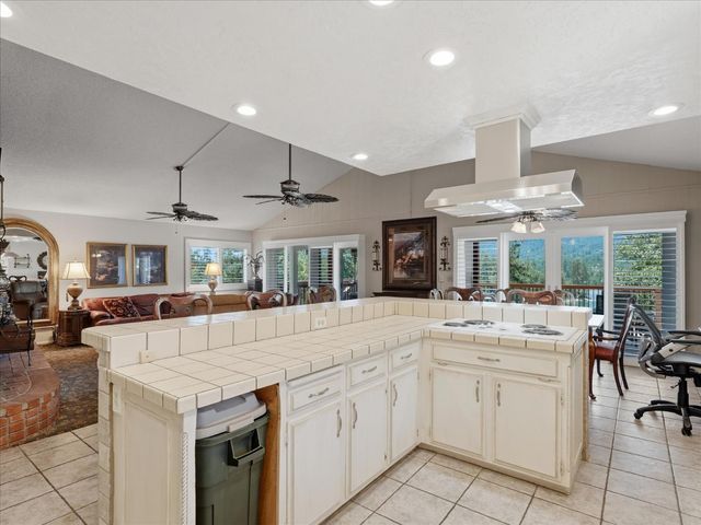 37516 Road 274, Bass Lake, CA 93604