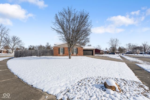 1546 Beckett Drive, Shelbyville, IN 46176