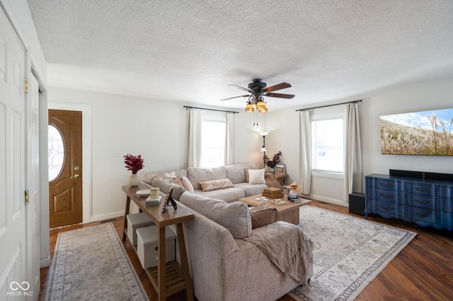 1546 Beckett Drive, Shelbyville, IN 46176