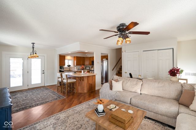 1546 Beckett Drive, Shelbyville, IN 46176