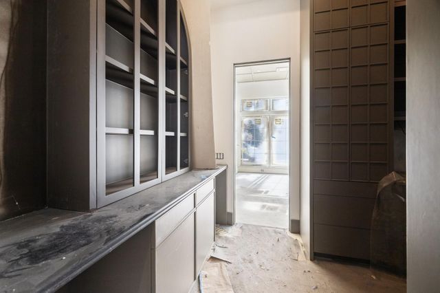 4152 Coleridge Street, West University Place, TX 77005