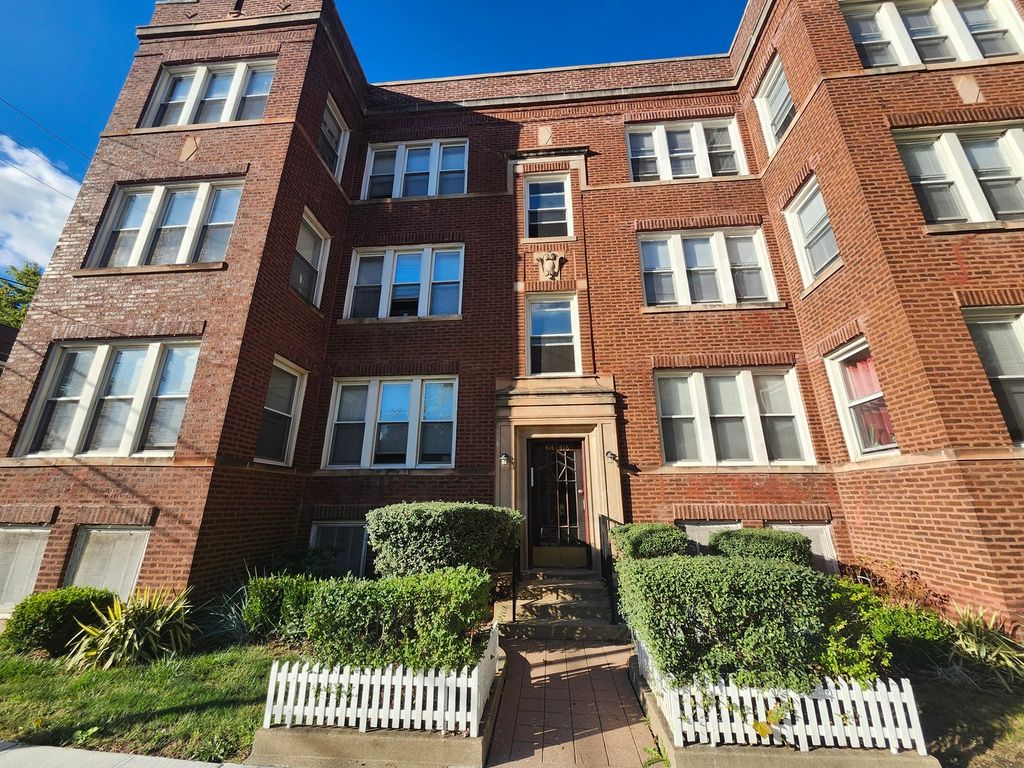 416 E 110th Street 3, Chicago, IL 60628
